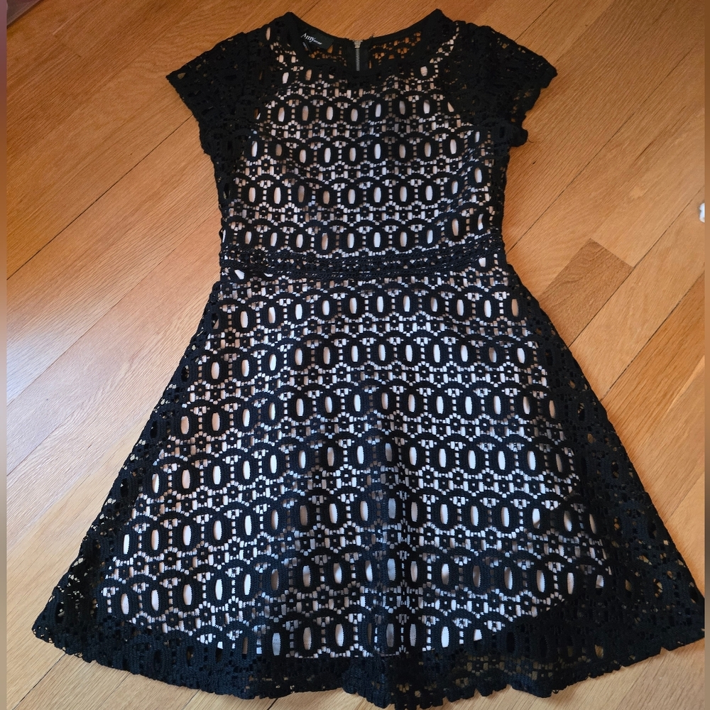 Amy Wear Girls Dress Sz 12